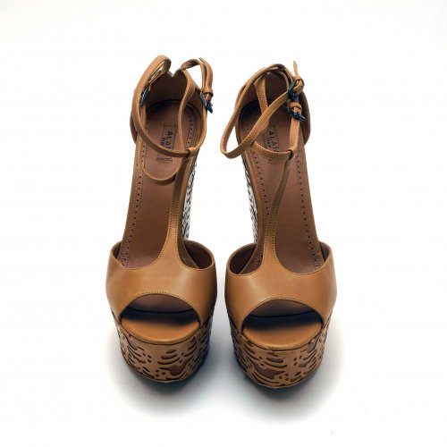 ALAIA NUDE PATTERN WEDGES 40